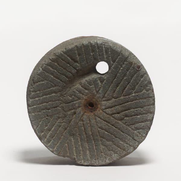 Steinskulpturen, #001389 Millstone of a hand mill, Edo-period (1600-1868), 2nd half