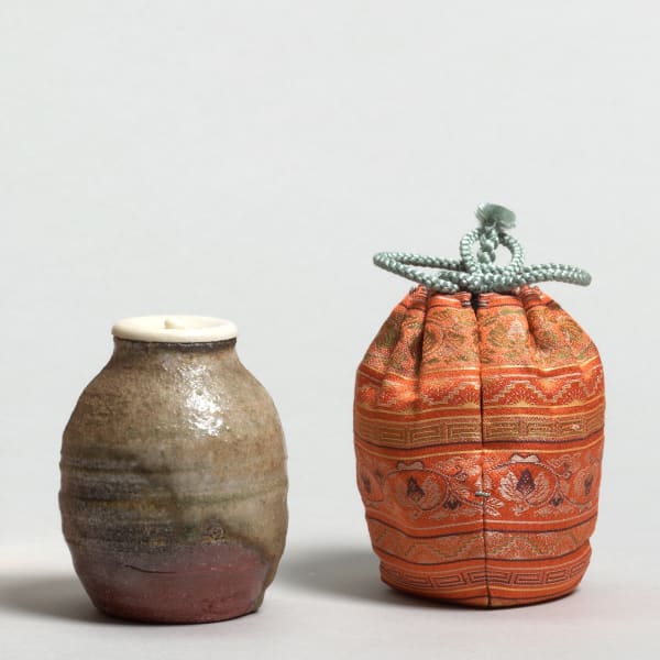 Moderne Keramik, #005197 KANZAKI, Shihô *1942, Chaire (Teepulvergefäß), Japan, Shigaraki, 1986