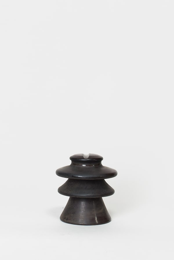 Thomas Baumhekel, #018172 Pagode ST (Leitungsstützisolator mit Kopfrille), 2008
