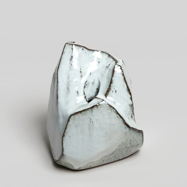 Masanao Kaneta #022413 Vase, 2021 Steinzeug mit Hagi-Glasur 20,5 x 16,5 x 16,5 cm