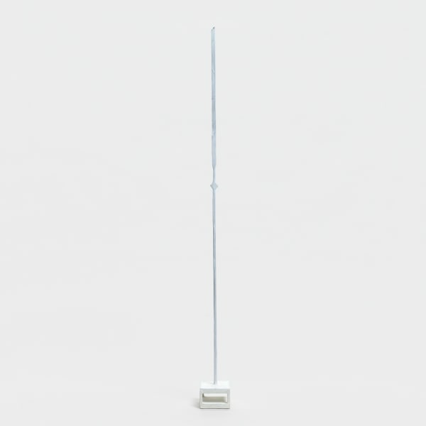 Katsuhito Nishikawa #022041 untitled (edition: 2/5), 1986-2013 bronze, painted 72,2 x 5,6 x 5,6 cm