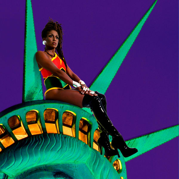 Renee Cox, Chillen with Liberty (from Raje series), 1998