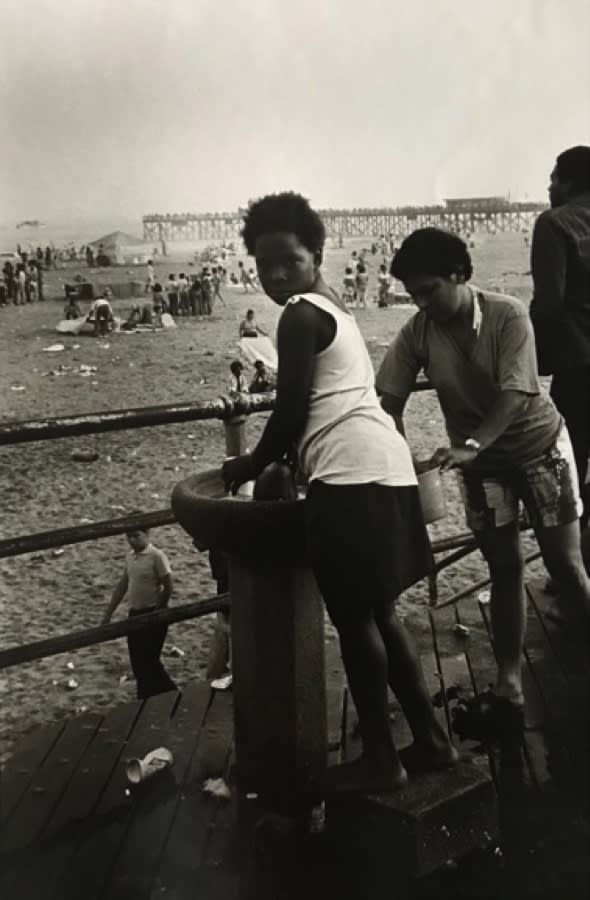 Ming Smith, Time Out Coney Island, Brooklyn, NY, (Coney Island Series), 1972