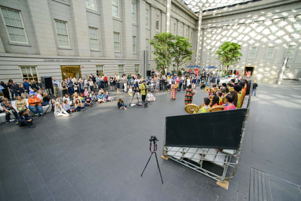 052219 Smithsonian Identify 238 F