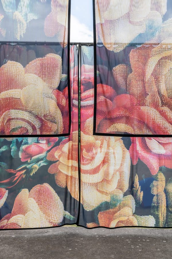 Kristin Hjellegjerde Schloss Goerne Where The Wilde Roses Grow Web 093