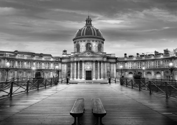 Jean-Michel Berts La Coupole, 2010 Tirage lambda contrecollé sur aluminium, encadré 50 x 70 cm (19 x 27 in) Édition de 22 exemplaires