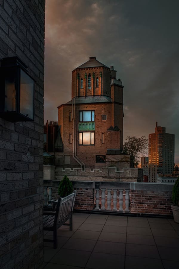 Jean-Michel Berts New York, 2017 Tirage lambda contrecollé sur aluminium, encadré 150 x 109 cm (59 x 43 in) Édition de 8 exemplaires + EA