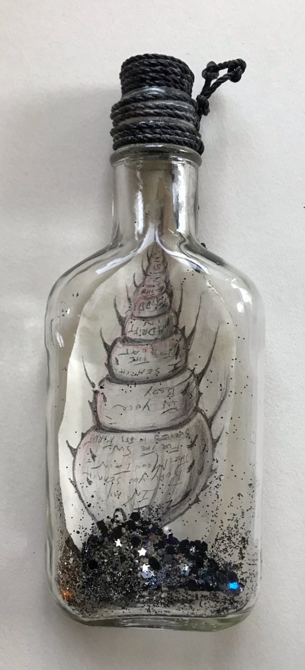 Camille Rose Garcia, Shell for Octavio Paz / SOLD / 7.5 x 3 x 1.5", 2021 (click to enlarge)