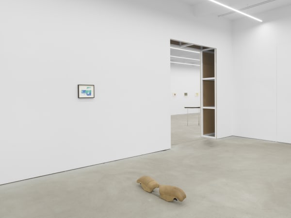 dwell in me, exhibition view, Kraupa-Tuskany Zeidler, Berlin, 2024