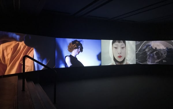 袁可如, 旦夕异客, 四屏影像装置, 27分钟 Yuan Keru, Fleeting strangers, 4-screen video installation, 27min 2017