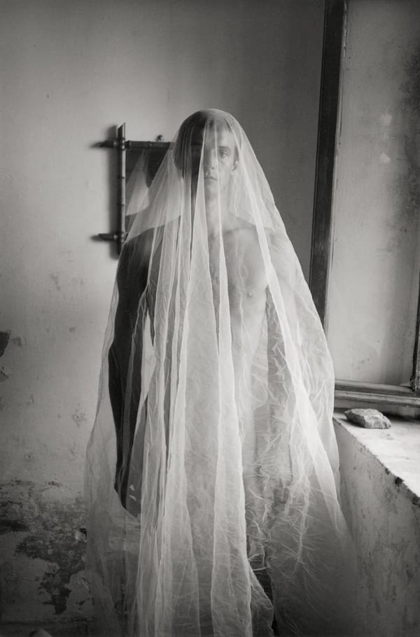 Hervé Guibert, Le fiancé II, 1982 Collection MEP, Paris. Don de Christine Guibert © Christine Guibert