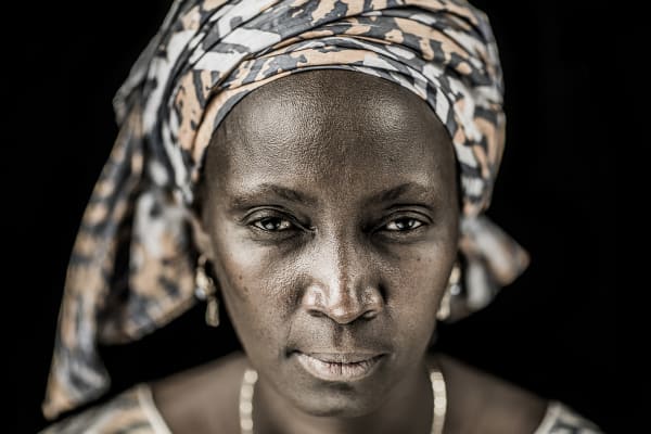 Empowering Woman Mme Badiane 80 X 120 Cm Alun Be 2015