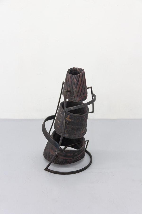 Yeni Mao, fig 31.4 hull and echo, 2024