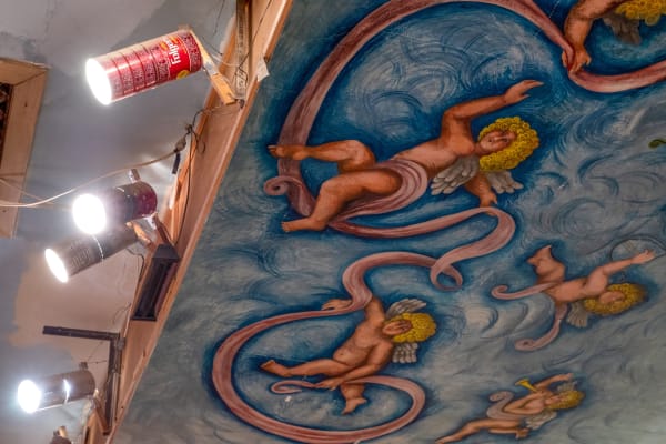 DIY Folger's Coffee Tin Stage Lights