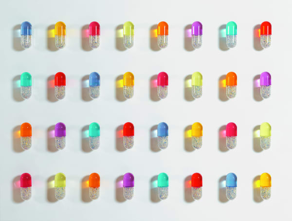 LUXURY THERAPY, 2008