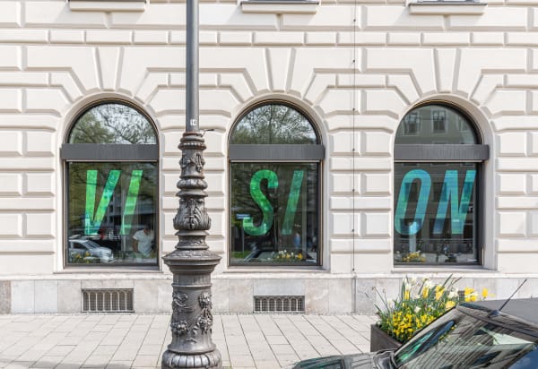 Niko Brienner 12 101 Von 244