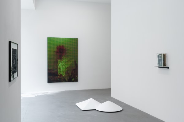 Installation View In A Forest Of Red Green And Blue 2023 Dirk Tacke 8 Web