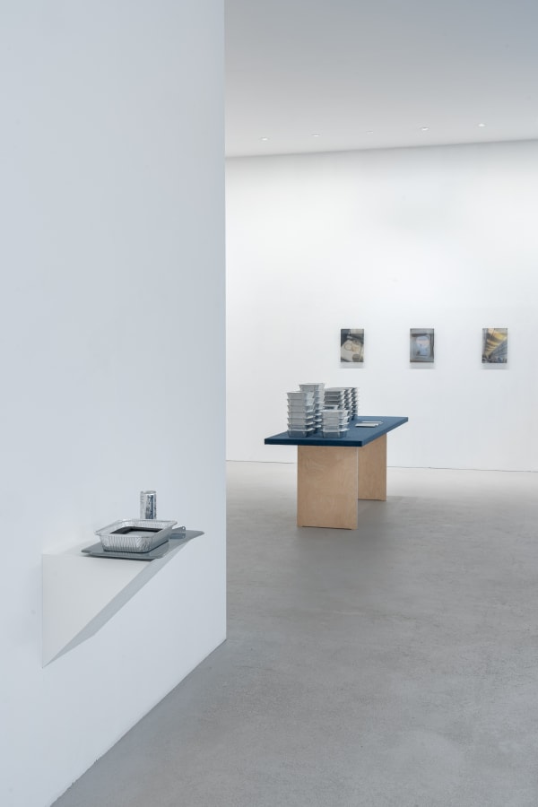 Installation view, Ju Young Kim Air Conditioned Hours, 2025, Courtesy of max goelitz, Copyright of the artist | Photo: Dirk Tacke