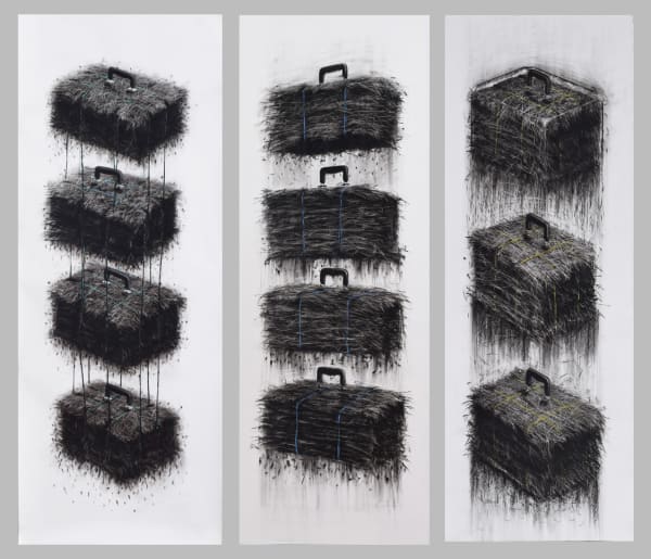 Siega, 2018 Charcoal on paper 78 7/10 × 59 1/10 in 200 × 150 cm