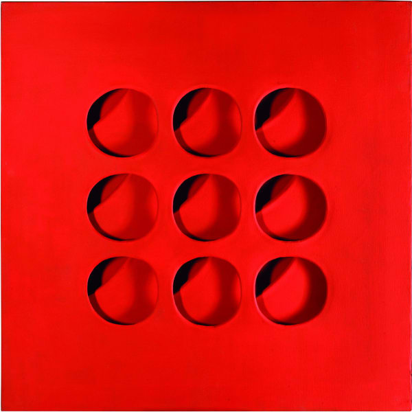 Paolo Scheggi Intersuperficie curva dal rosso, 1967