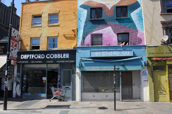 Deptford Cobbler and El Cheap’ou, 77A Deptford High Street, Photo by Mark Shackleton, 2022