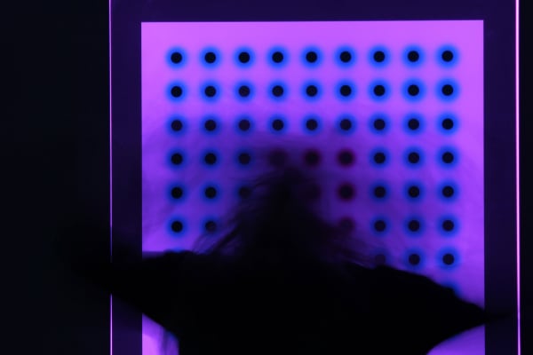 Light Movement with Silhouette