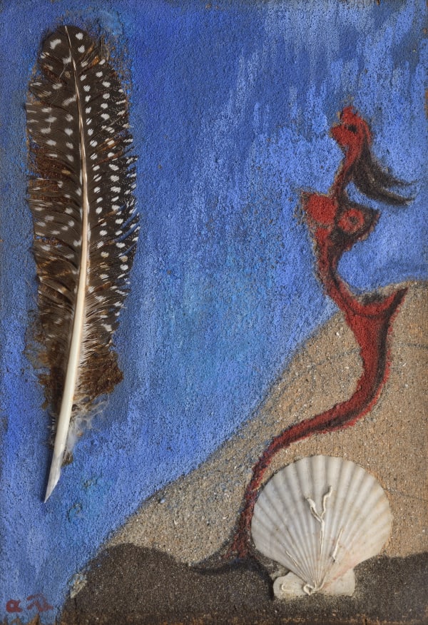 Ondine, 1937 gouache, sable, coquillage et plume sur bois 21,5 x 15 cm