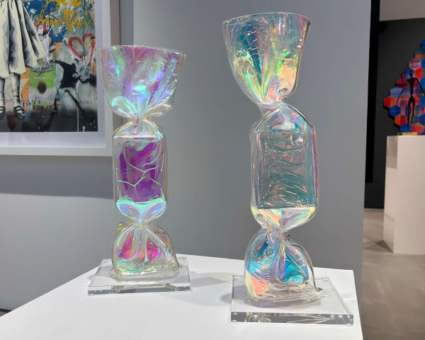 Laurence Jenkell - Wrapping Bonbon Irisé Radiant, 2022