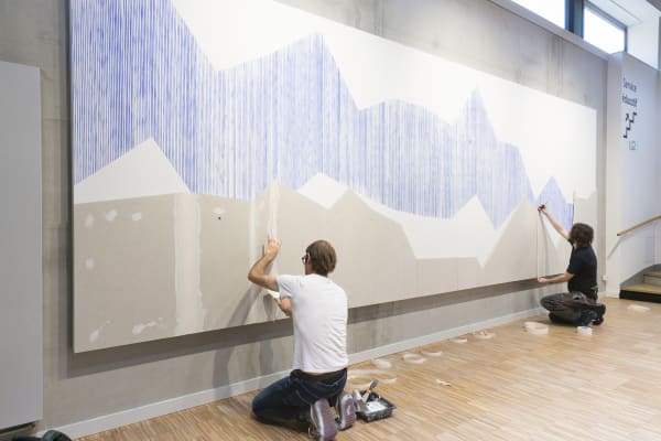 Olivier Petiteau / Particules fines, Tour de France et fuite des Cerveaux, 225 x 650 cm Artothèque de Vitré Communauté / 28 septembre - 08 décembre 2024 (image du montage, septembre 2024)