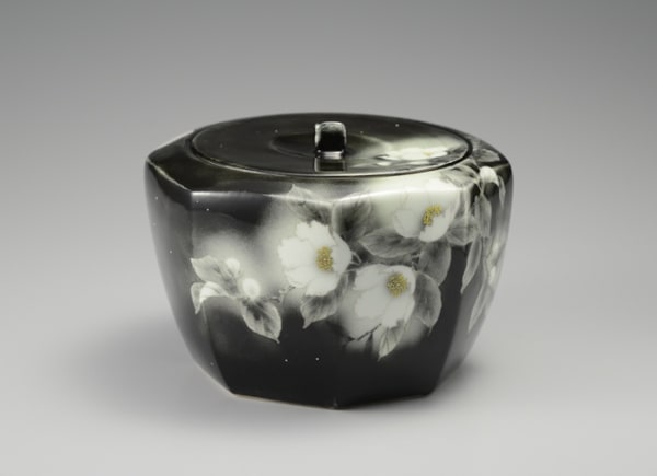 Eno Masatake , Water Jar with Summer Camellia Design, 2012