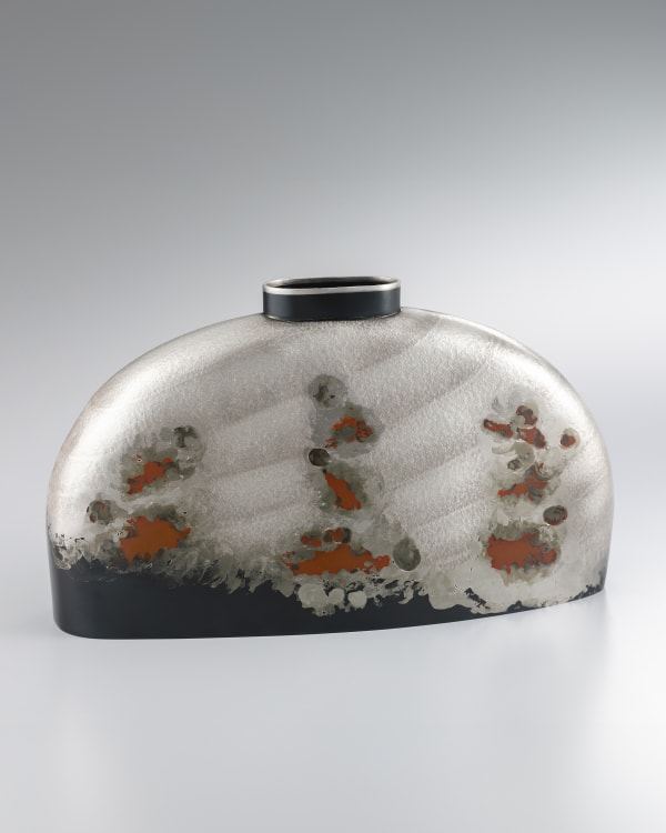 Oshiyama Motoko, Kakuhanmon Vase “Shunpu” (Spring Wind), 2018