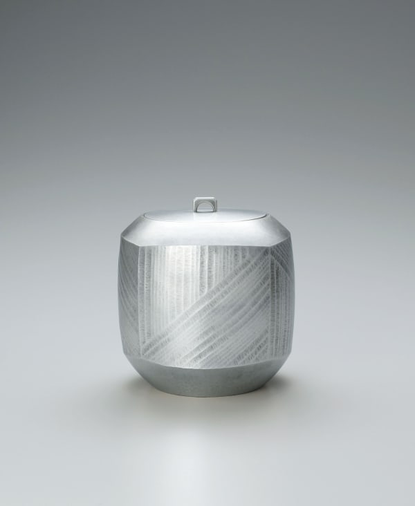 Heated Colors, Hammered Forms: Female Metal Artists of Japan