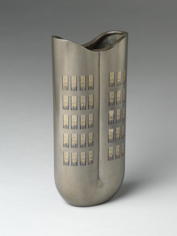 Nakagawa Mamoru (Japanese, born 1947), 7 o'clock NY, 2020. Reiwa period (2019–present). Cast alloy of copper, silver, and tin with inlays of copper, silver, and gold. H. 13 7/8 (35.2 cm); W. 6 1/8 in. (15.6 cm); D. 3 1/2 in. (8.9 cm). The Metropolitan Museum of Art, Gift of Hayashi Kaoru, in celebration of the Museum’s 150th Anniversary, 2020 (2020.390.1). Image © Nakagawa Mamoru