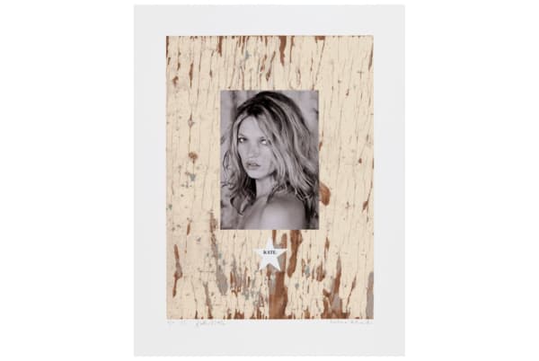 Diamond Dust a Group Show