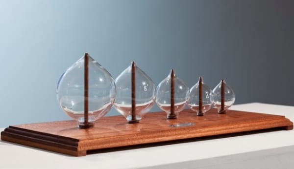 Mit Senoj + Dawn Scarfe The Silence Between