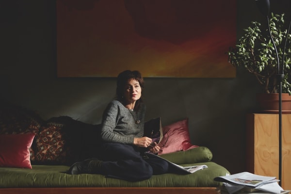 Elizabeth Newman: Staging Desire