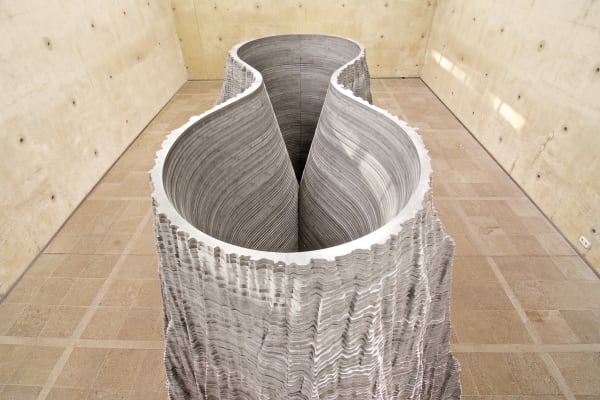 Anish Kapoor Mountain | 2001