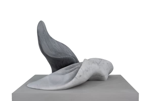 Calm Tide, Carrara Bianco and Bardiglio Nuvolato Marble h: 142 x l: 56 x d: 32 cm
