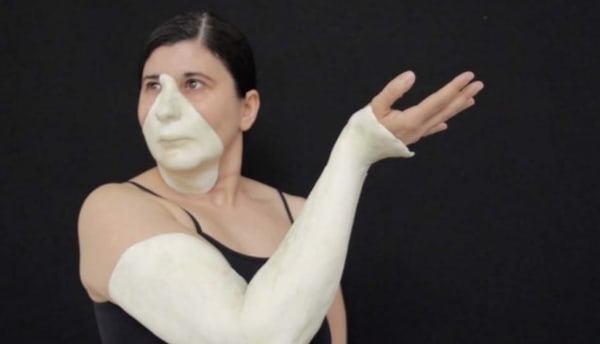 Nezaket Ekici, Prothese , 2017
