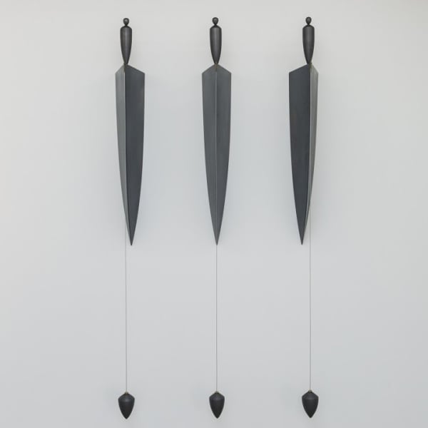 Osman Dinc - Plumb Man - 2017 - Steel, wood, graphite paint - 218 x 30 x 20 cm /...