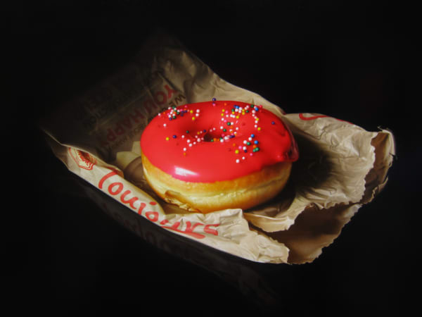 Jason Walker Pink Donut with Bag Oil on panel 35.5 x 40.5 cm