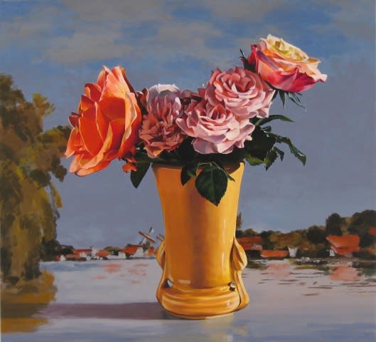 In full bloom: flowers and their role in hyperrealism