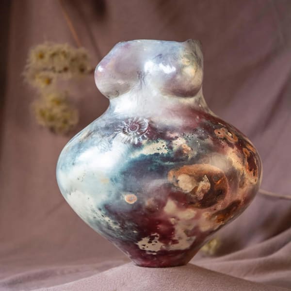 Large Voluptuous ‘Goddess’ vessel by Rhiannon Petrucci pit-fired, burnished Cornish stoneware clay