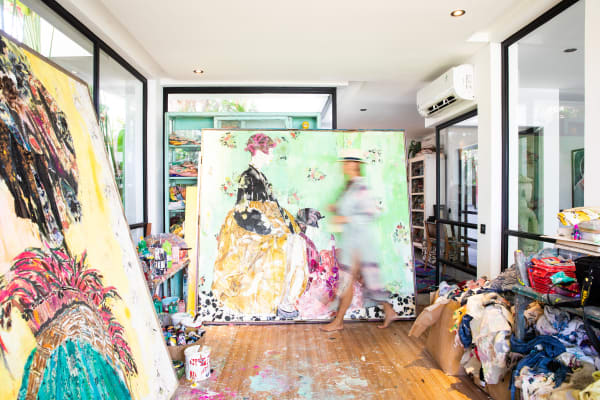 Mersuka Dopazo, Studio Shot