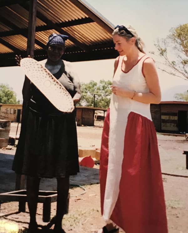 Rebecca Hossack in central Australia