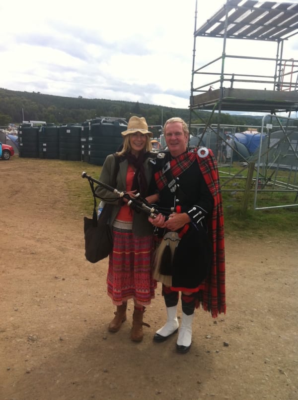 Rebecca Hossack posing for a picture in Cromarty, Scotland