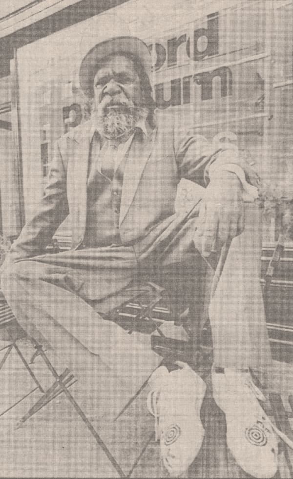 Clifford Possum, Black artist has his day at the Palace