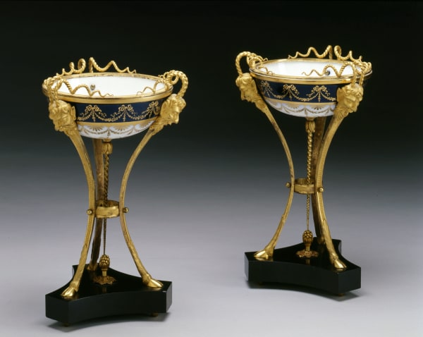 Sèvres, A pair of Louis XVI dishes, by Sèvres, Paris, date circa 1785