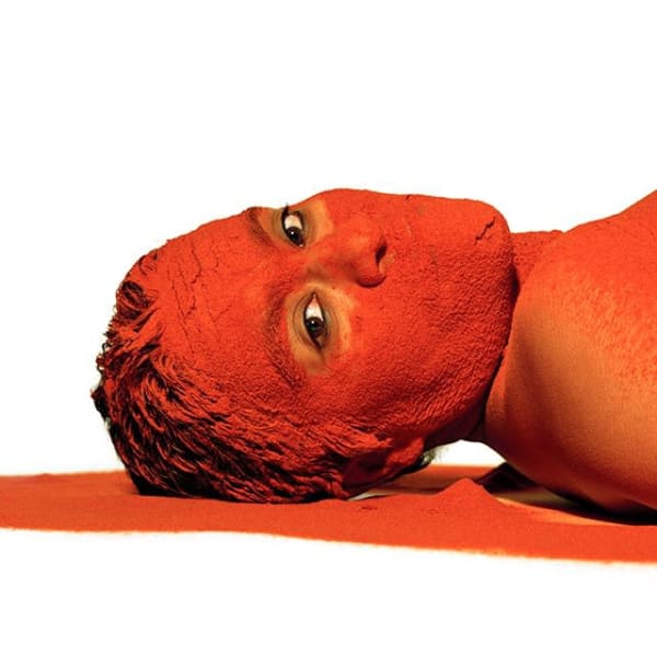 Berni Searle - Glance, 2022/23