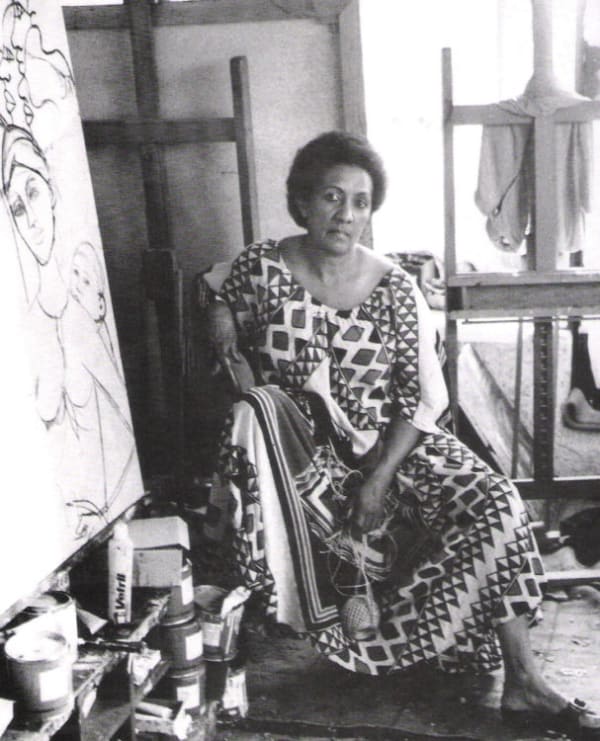 Bertina LOPES in her studio
